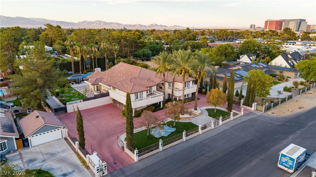 2426 Palomino, Las Vegas, NV 89107