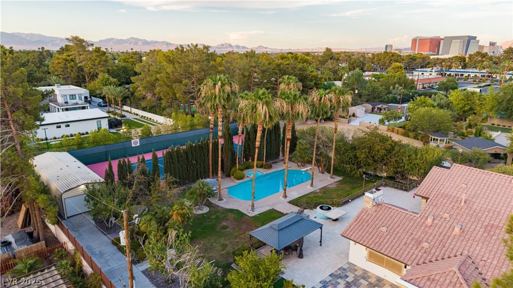 2426 Palomino, Las Vegas, NV 89107