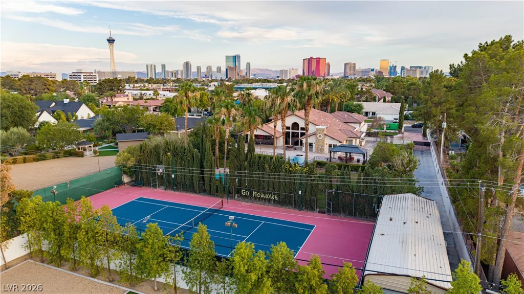 2426 Palomino, Las Vegas, NV 89107