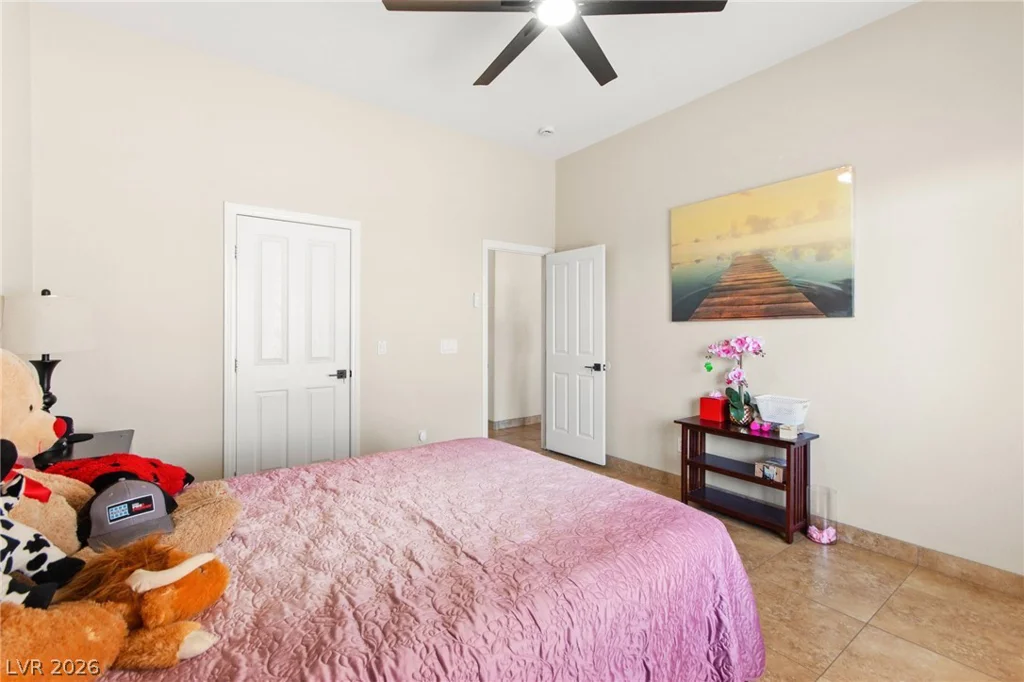 6857 Adobe Villa, Las Vegas, NV 89142