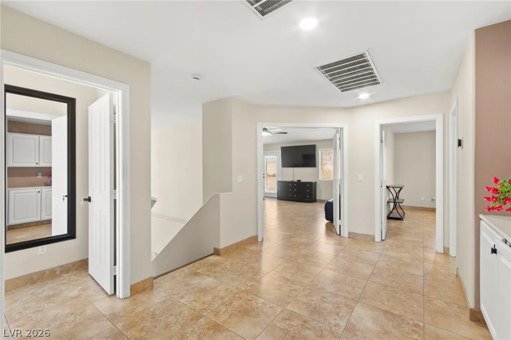 6857 Adobe Villa, Las Vegas, NV 89142