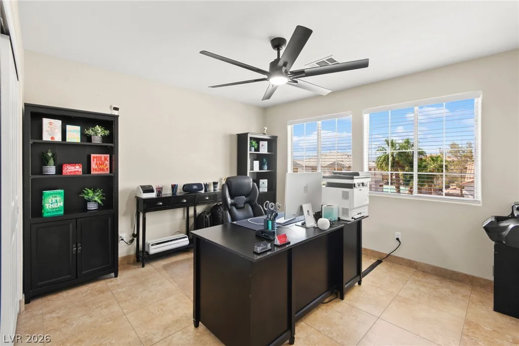 6857 Adobe Villa, Las Vegas, NV 89142