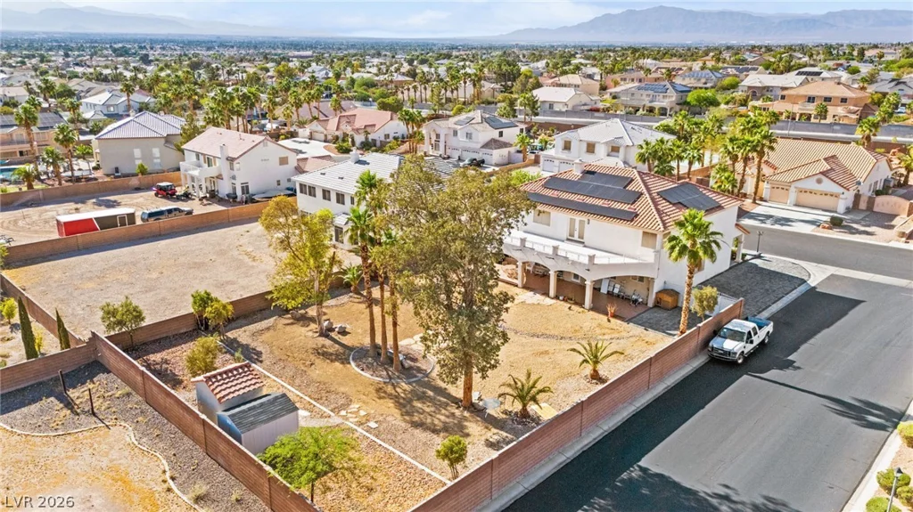 6857 Adobe Villa, Las Vegas, NV 89142
