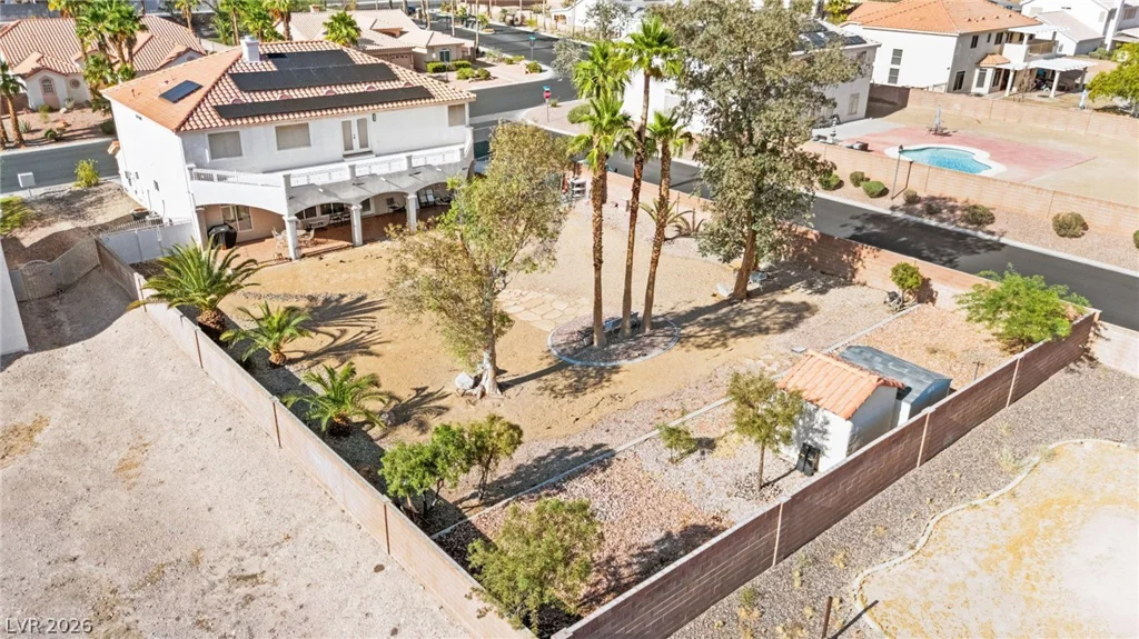 6857 Adobe Villa, Las Vegas, NV 89142