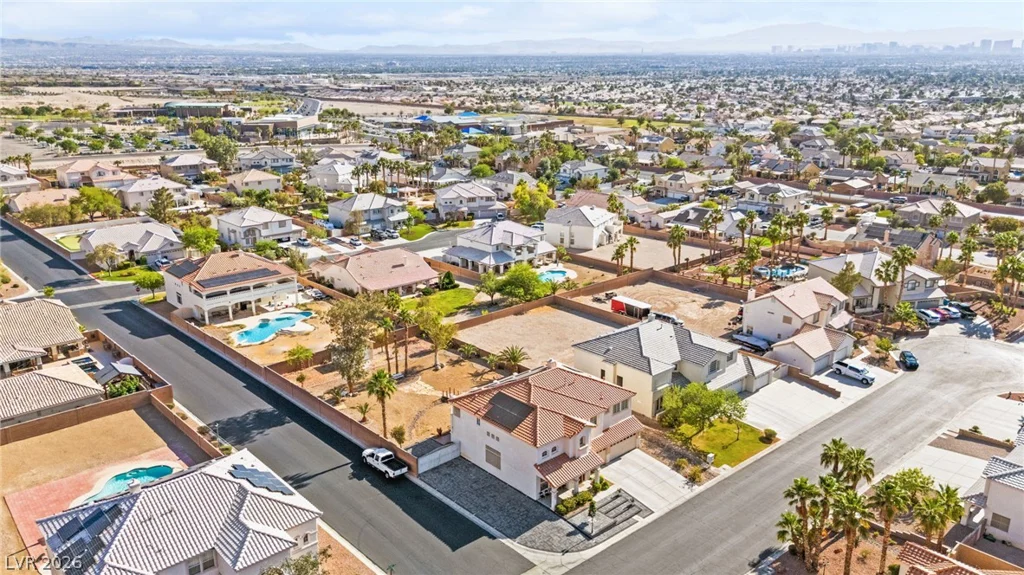 6857 Adobe Villa, Las Vegas, NV 89142