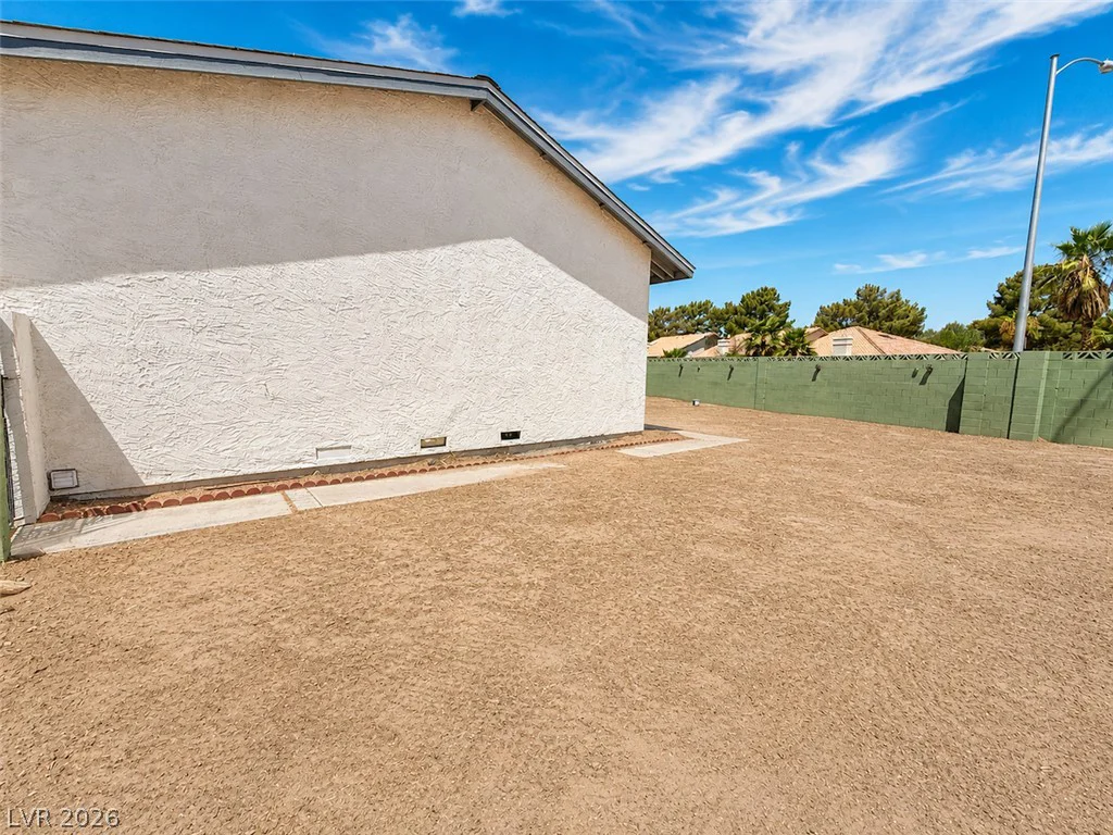 3568 Taos, Las Vegas, NV 89121