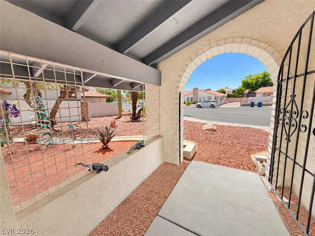 3568 Taos, Las Vegas, NV 89121
