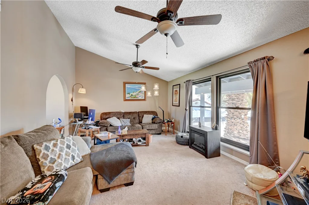 3568 Taos, Las Vegas, NV 89121