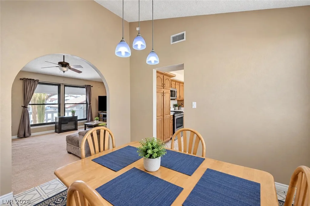 3568 Taos, Las Vegas, NV 89121