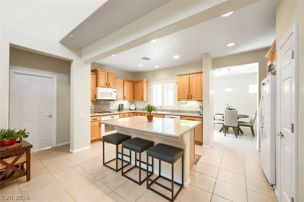 10505 Howling Coyote, Las Vegas, NV 89135