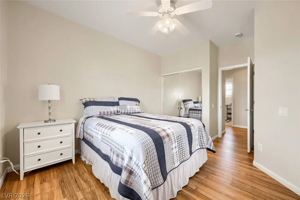 10505 Howling Coyote, Las Vegas, NV 89135