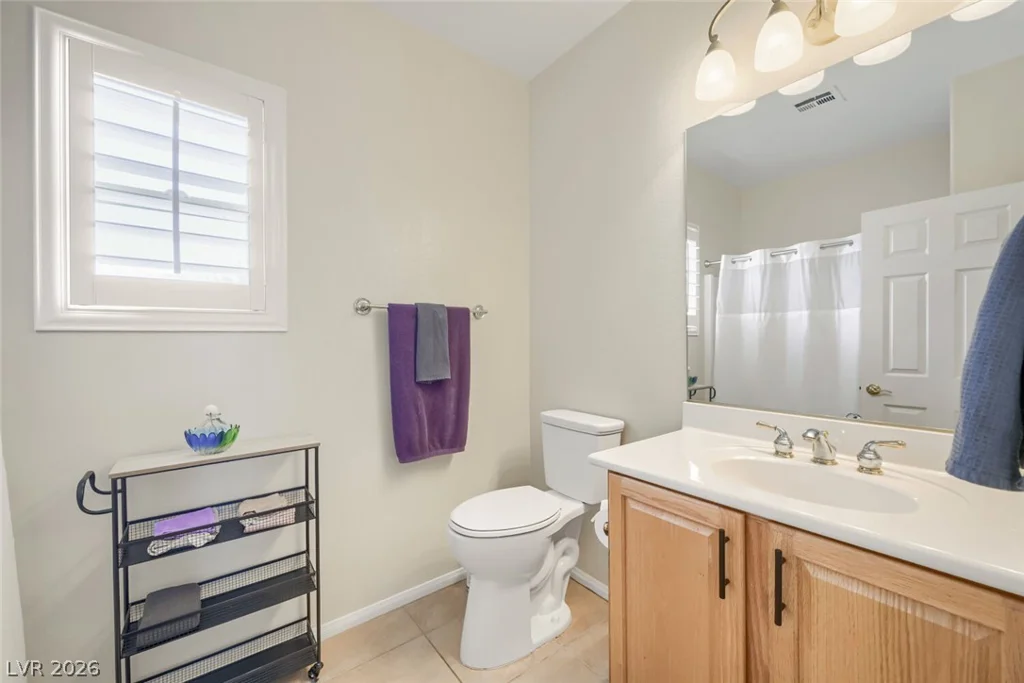 10505 Howling Coyote, Las Vegas, NV 89135