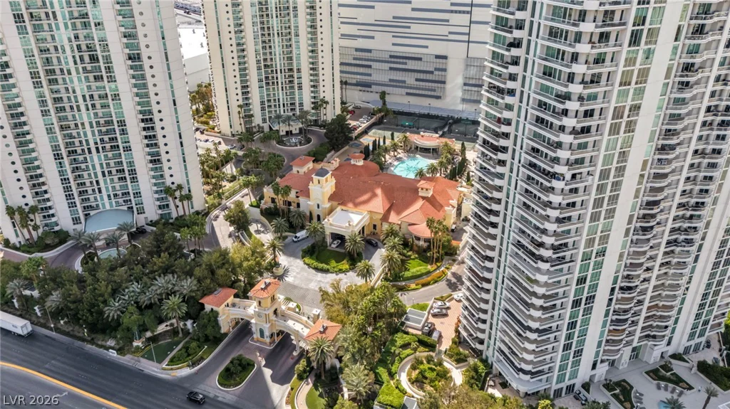 2777 Paradise, Las Vegas, NV 89109