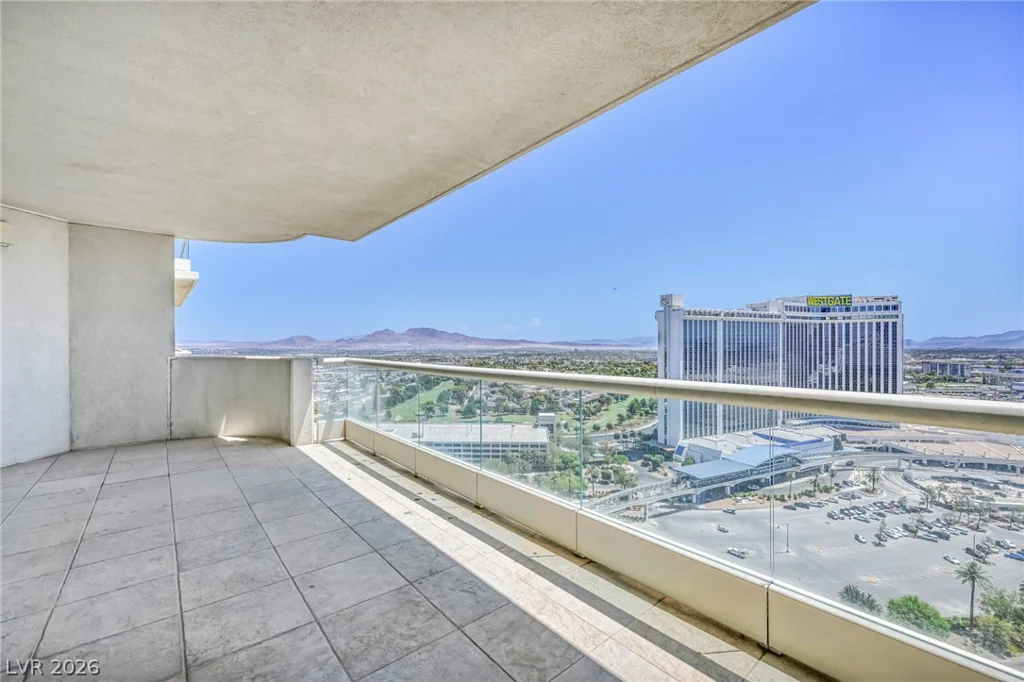 2777 Paradise, Las Vegas, NV 89109