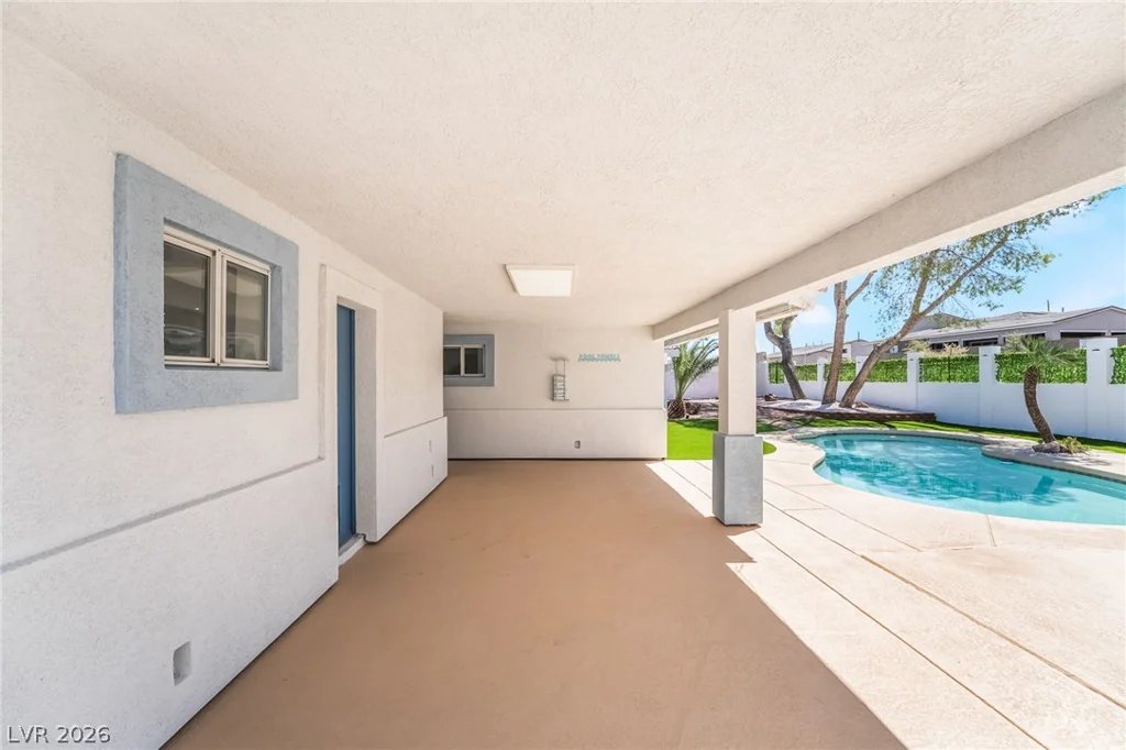 611 Fairway, Henderson, NV 89015