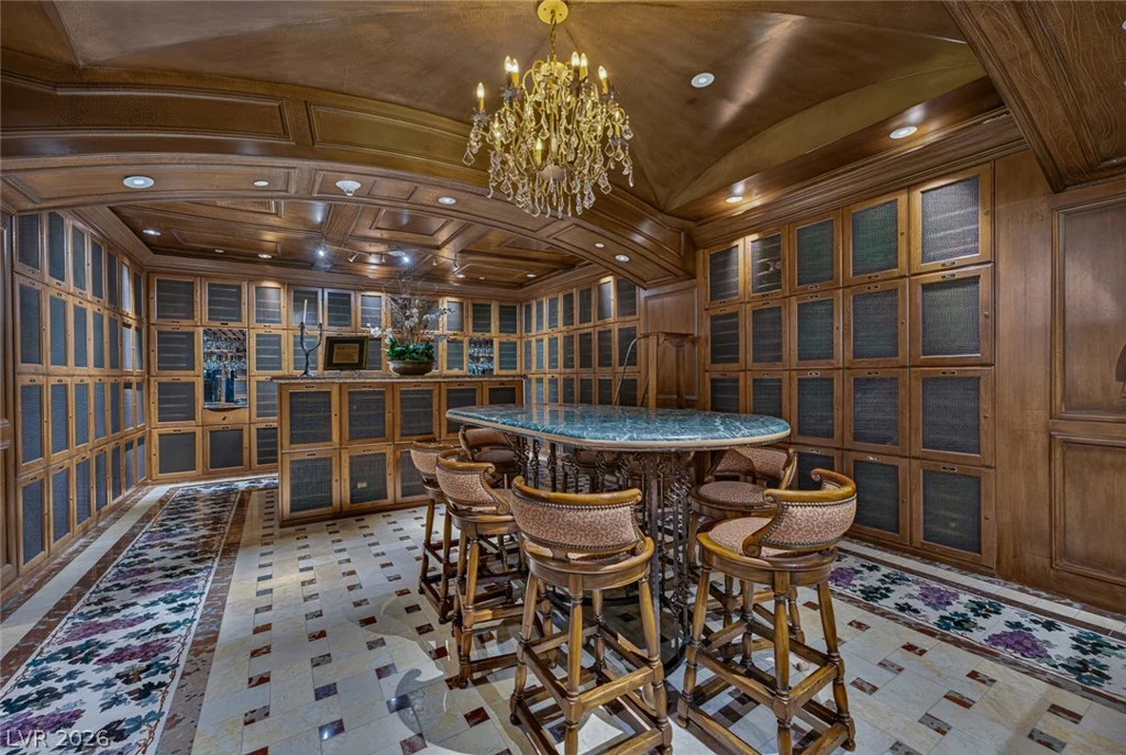 9101 Alta, Las Vegas, NV 89145