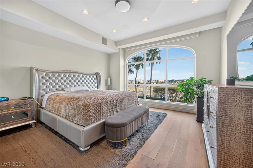 9101 Alta, Las Vegas, NV 89145