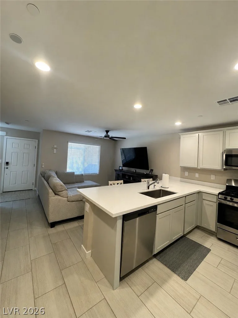 10773 Evelyn Yard, Las Vegas, NV 89166