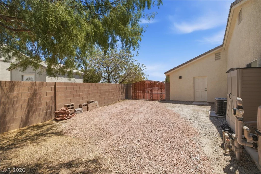 4730 Stoneham, Pahrump, NV 89061