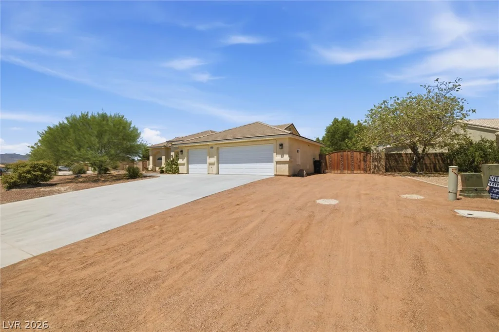 4730 Stoneham, Pahrump, NV 89061