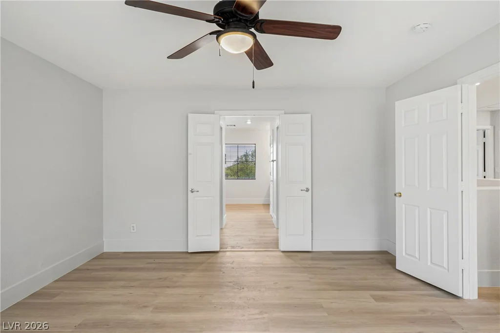 537 Lacabana Beach, Las Vegas, NV 89138