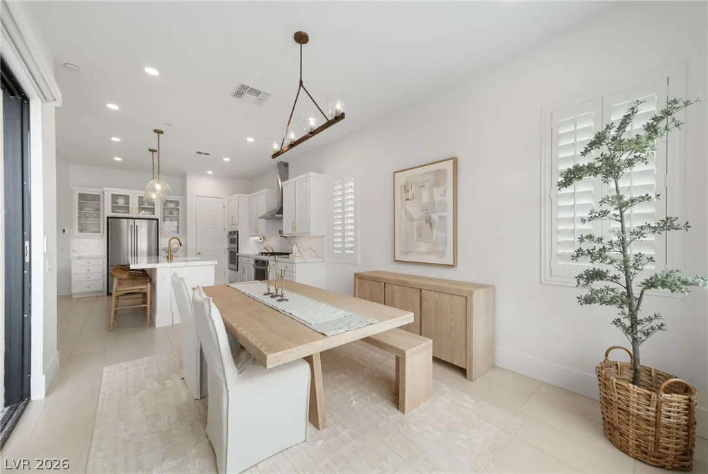 11115 Rolling Vista, Las Vegas, NV 89135