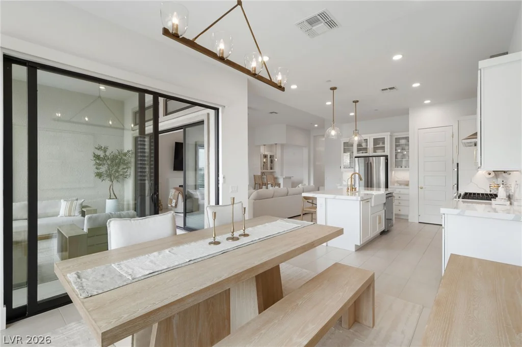 11115 Rolling Vista, Las Vegas, NV 89135