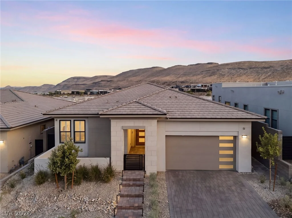 11115 Rolling Vista, Las Vegas, NV 89135