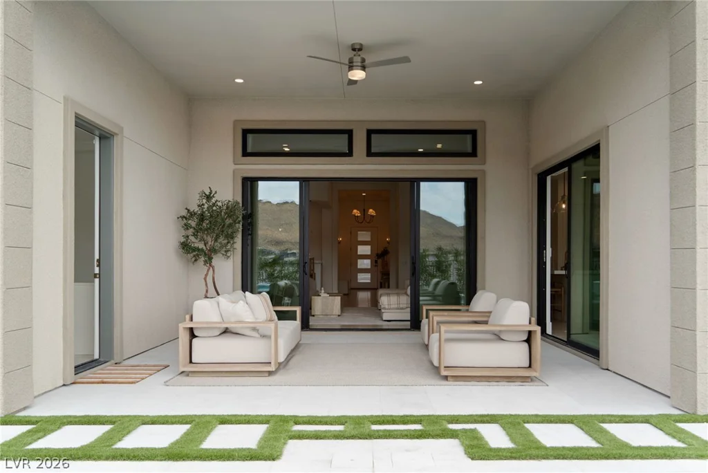11115 Rolling Vista, Las Vegas, NV 89135