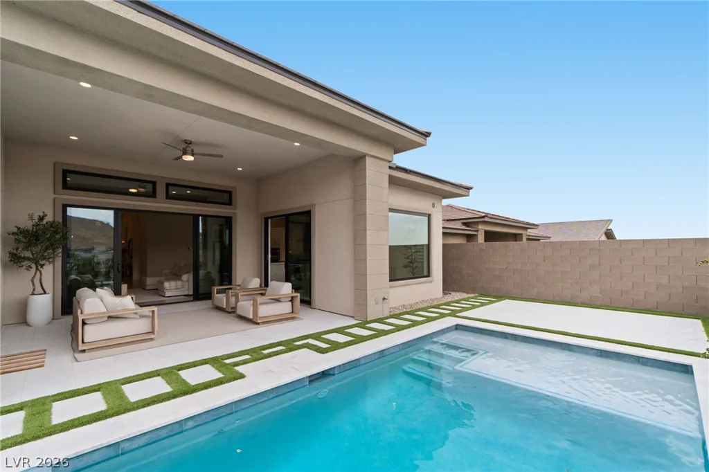 11115 Rolling Vista, Las Vegas, NV 89135