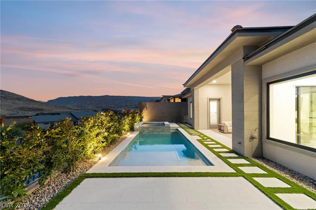 11115 Rolling Vista, Las Vegas, NV 89135