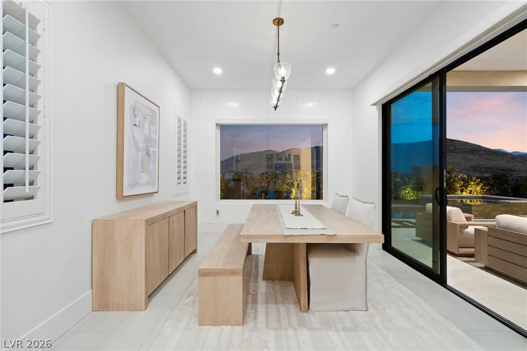 11115 Rolling Vista, Las Vegas, NV 89135