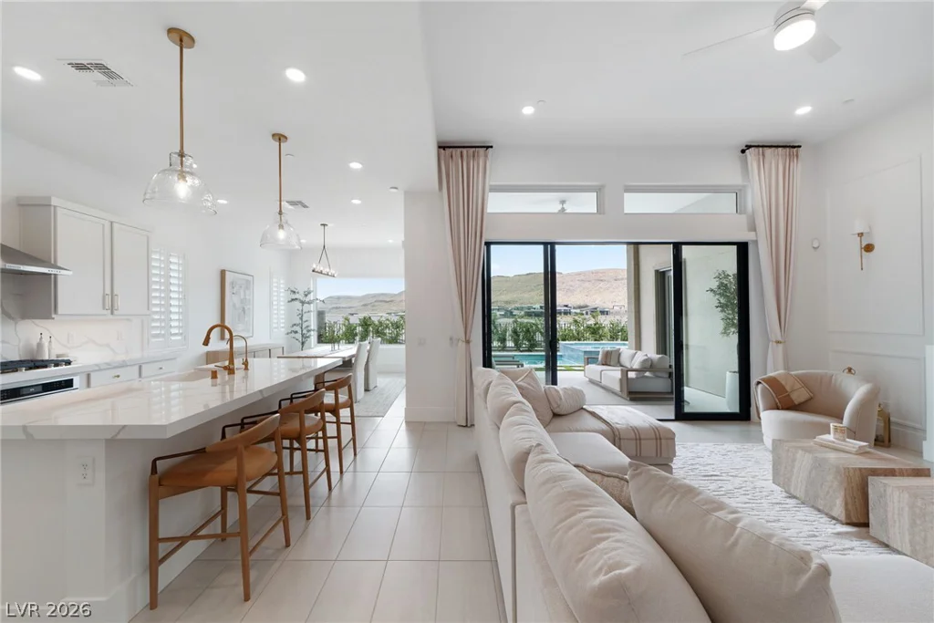 11115 Rolling Vista, Las Vegas, NV 89135