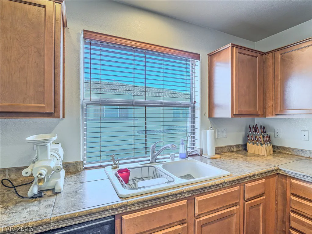 1033 Via Panfilo, Henderson, NV 89011