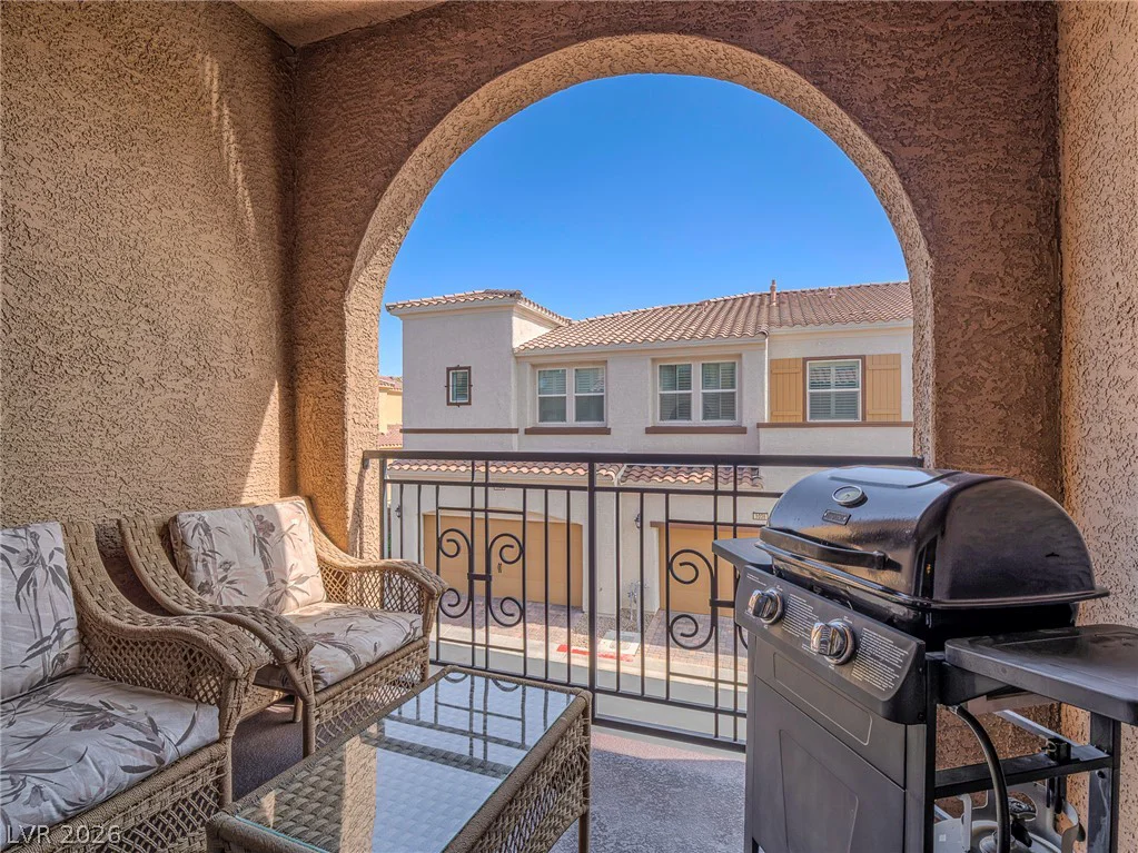1033 Via Panfilo, Henderson, NV 89011