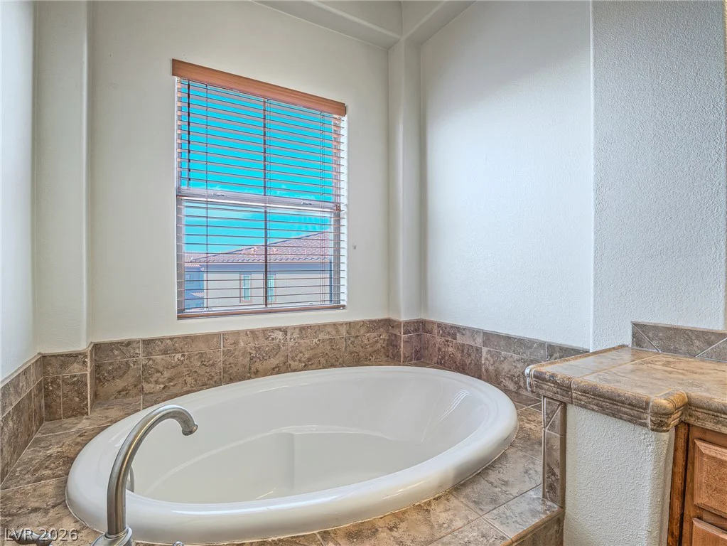 1033 Via Panfilo, Henderson, NV 89011