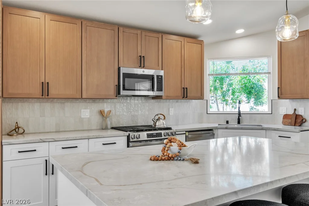8220 Mt Brodie, Las Vegas, NV 89145