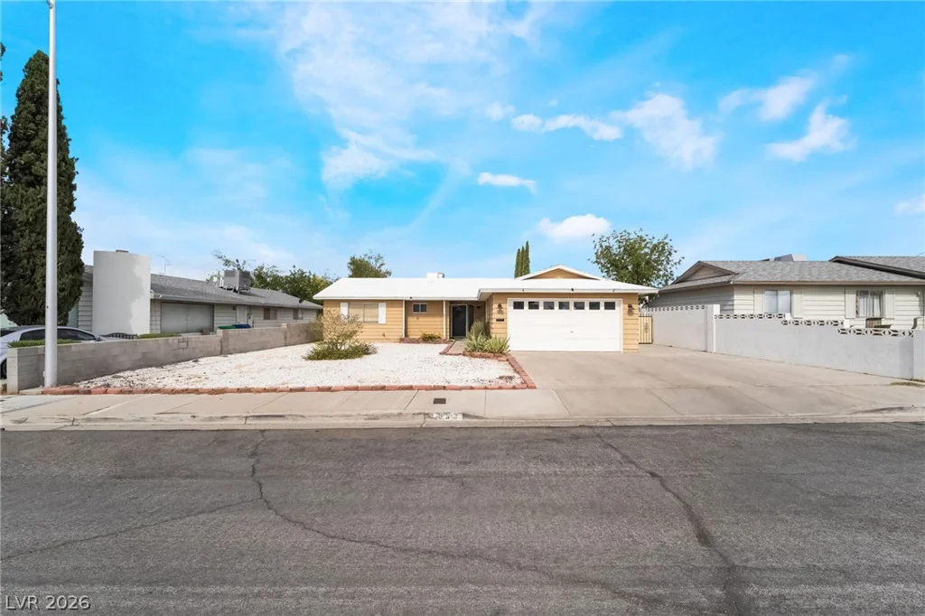 836 Benita, Boulder City, NV 89005