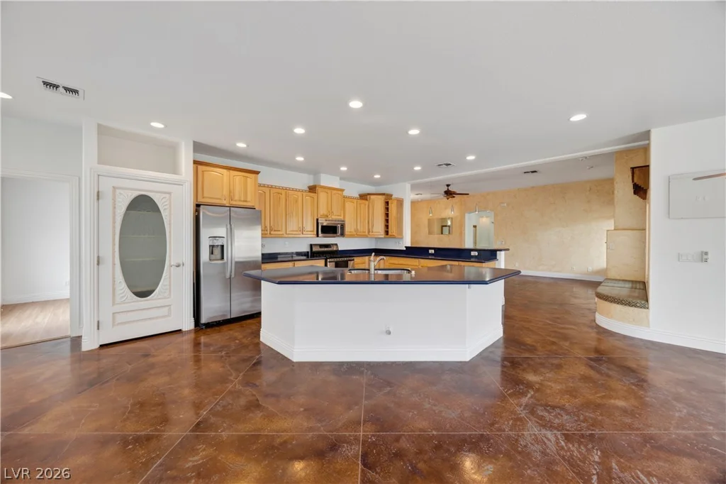 124 Ford, Las Vegas, NV 89123
