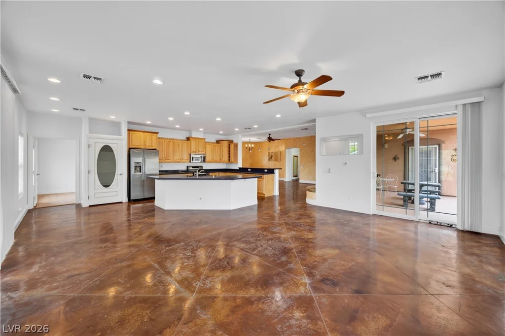 124 Ford, Las Vegas, NV 89123