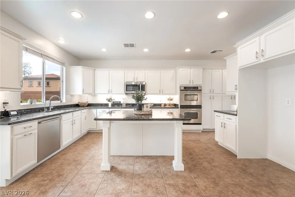 8768 MORENO MOUNTAIN, Las Vegas, NV 89178