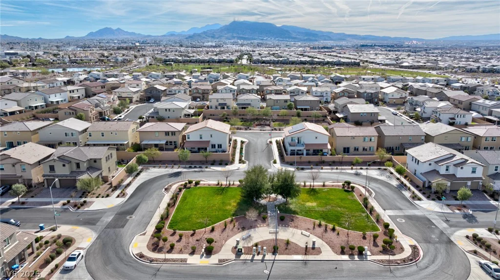 585 Our Heritage, Henderson, NV 89011
