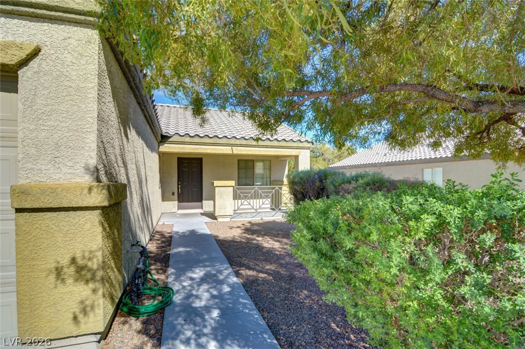 5820 Faye Talor, North Las Vegas, NV 89081