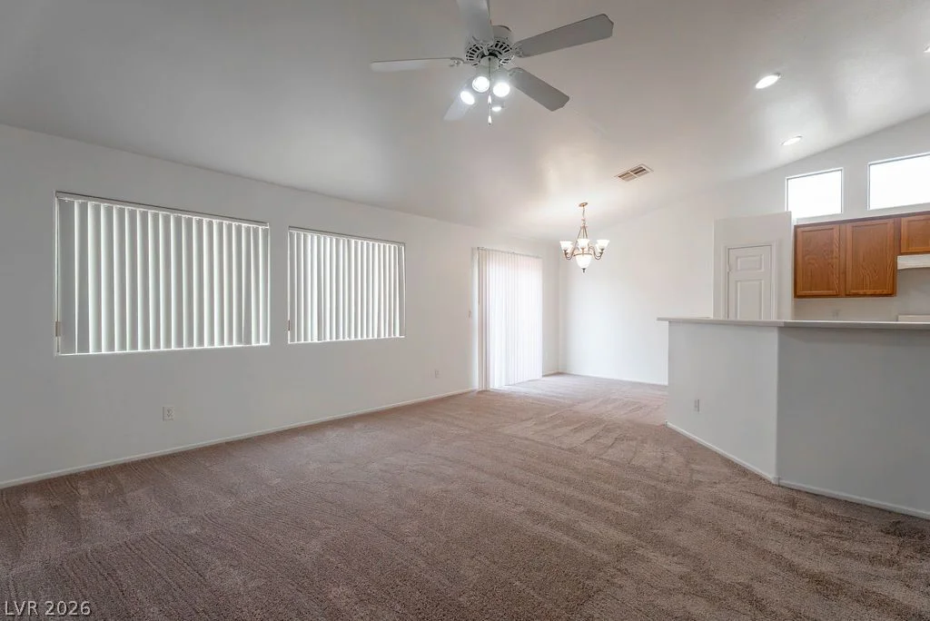 5820 Faye Talor, North Las Vegas, NV 89081
