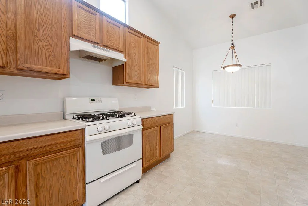 5820 Faye Talor, North Las Vegas, NV 89081