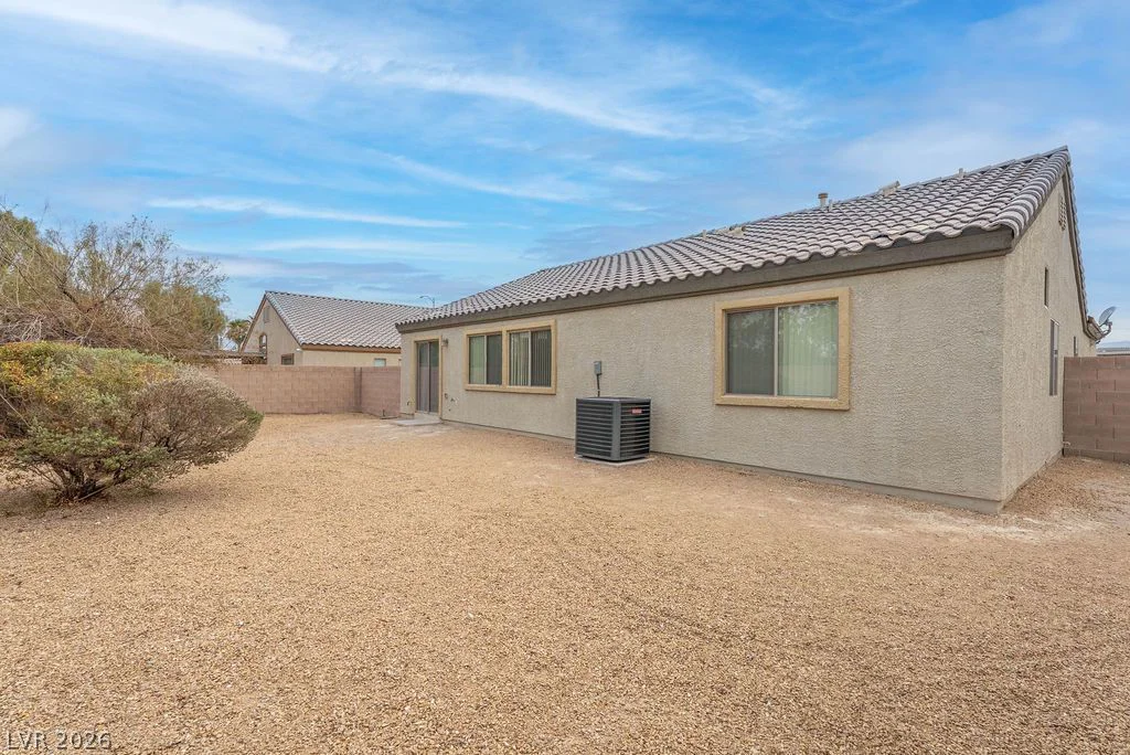 5820 Faye Talor, North Las Vegas, NV 89081