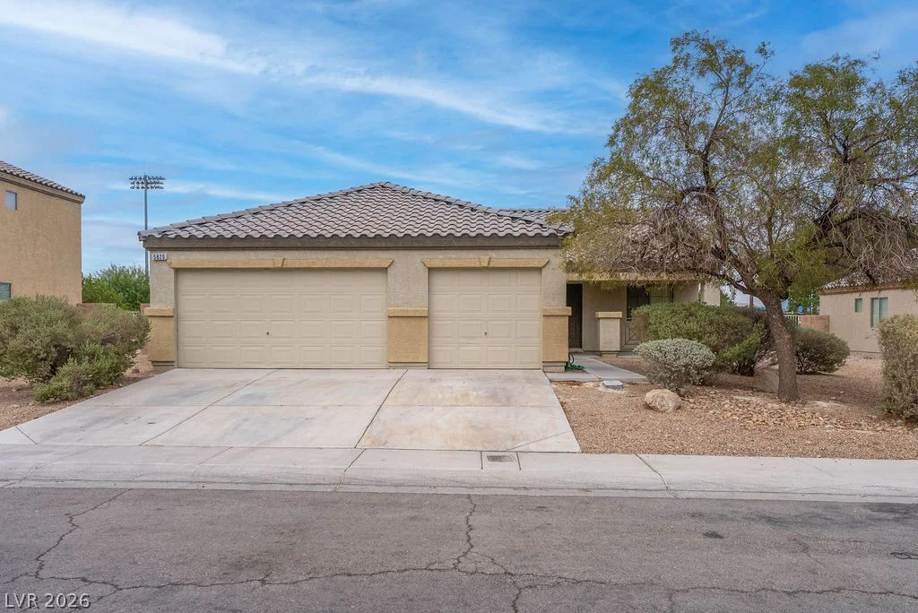 5820 Faye Talor, North Las Vegas, NV 89081