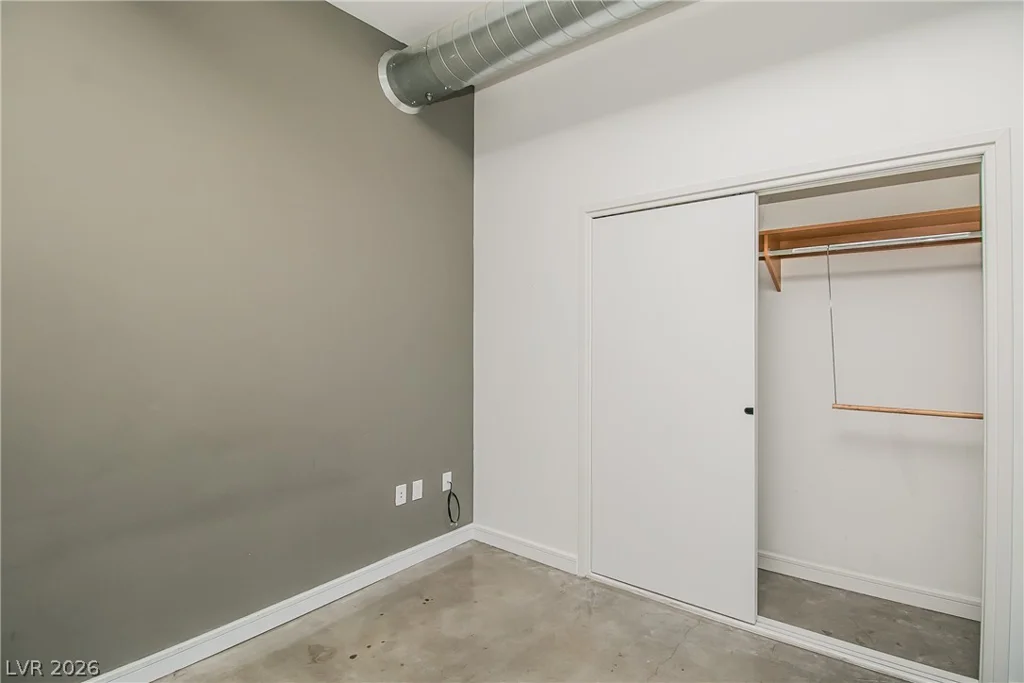200 HOOVER, Las Vegas, NV 89101