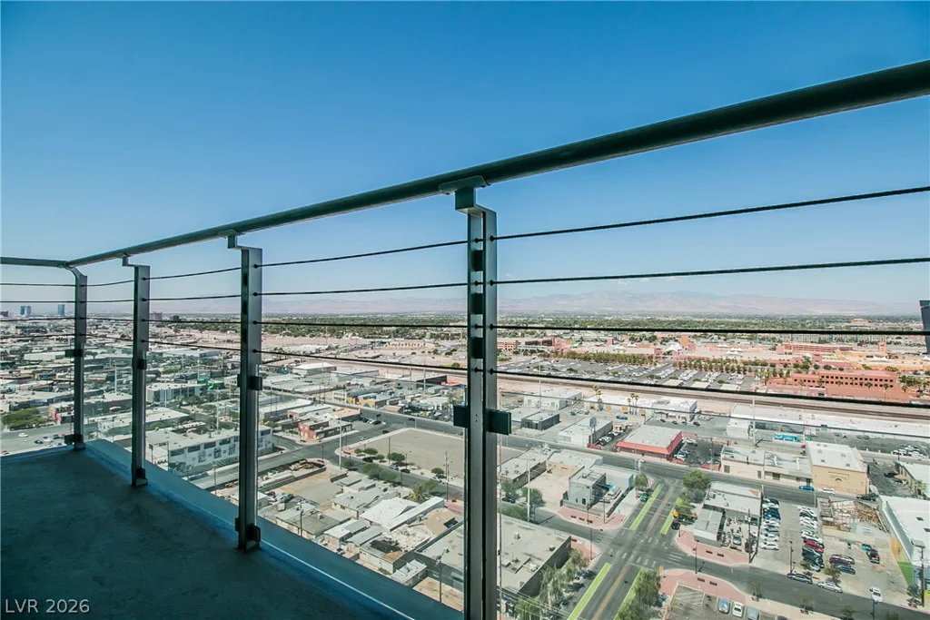 200 HOOVER, Las Vegas, NV 89101