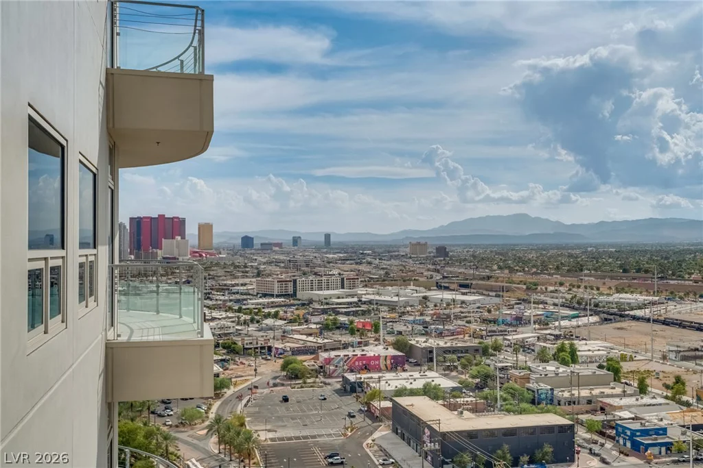 200 HOOVER, Las Vegas, NV 89101